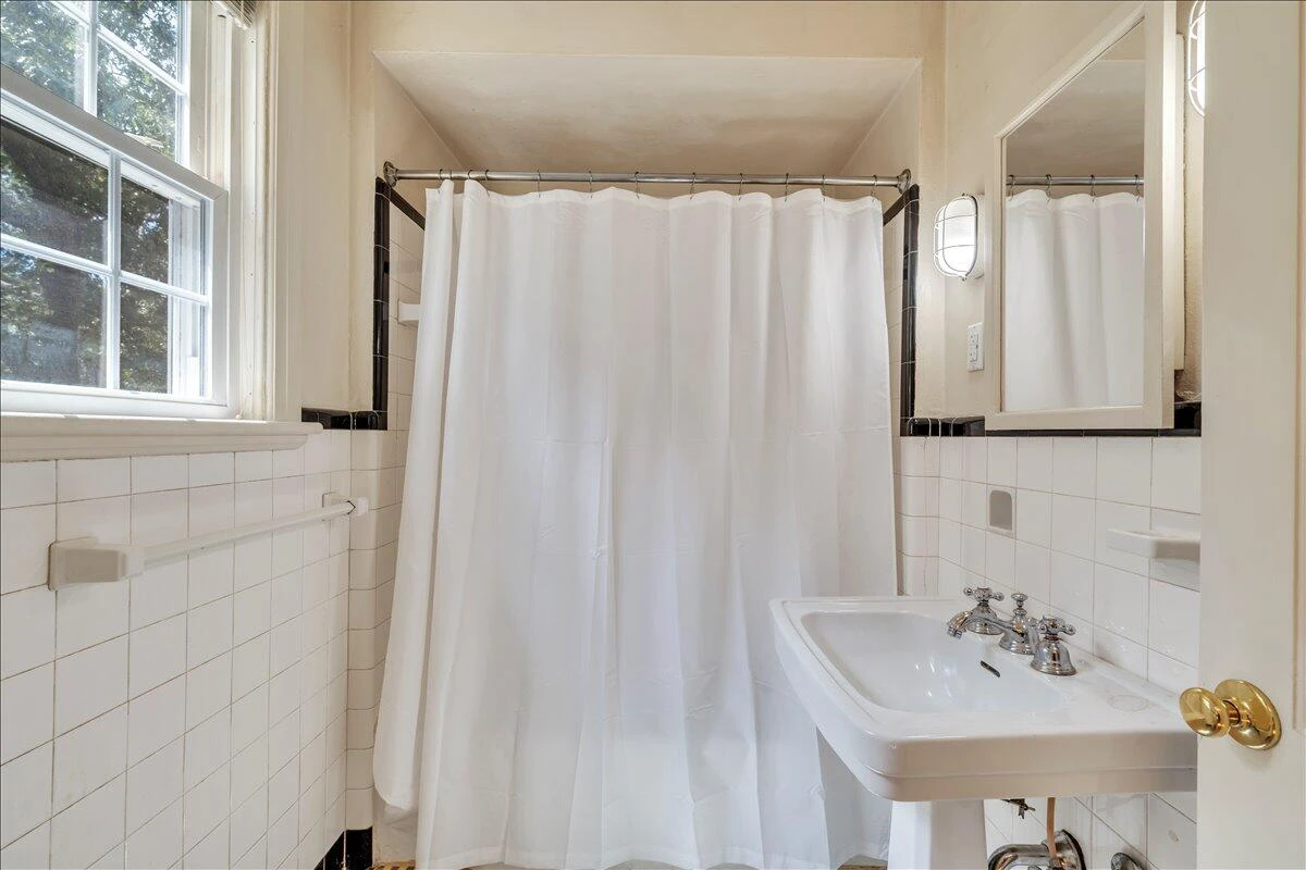 2418 Oregon AVE - Photo 53