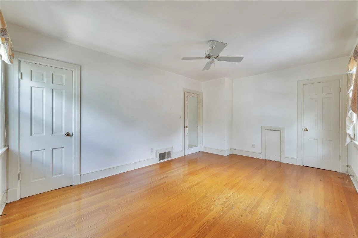 2418 Oregon AVE - Photo 55