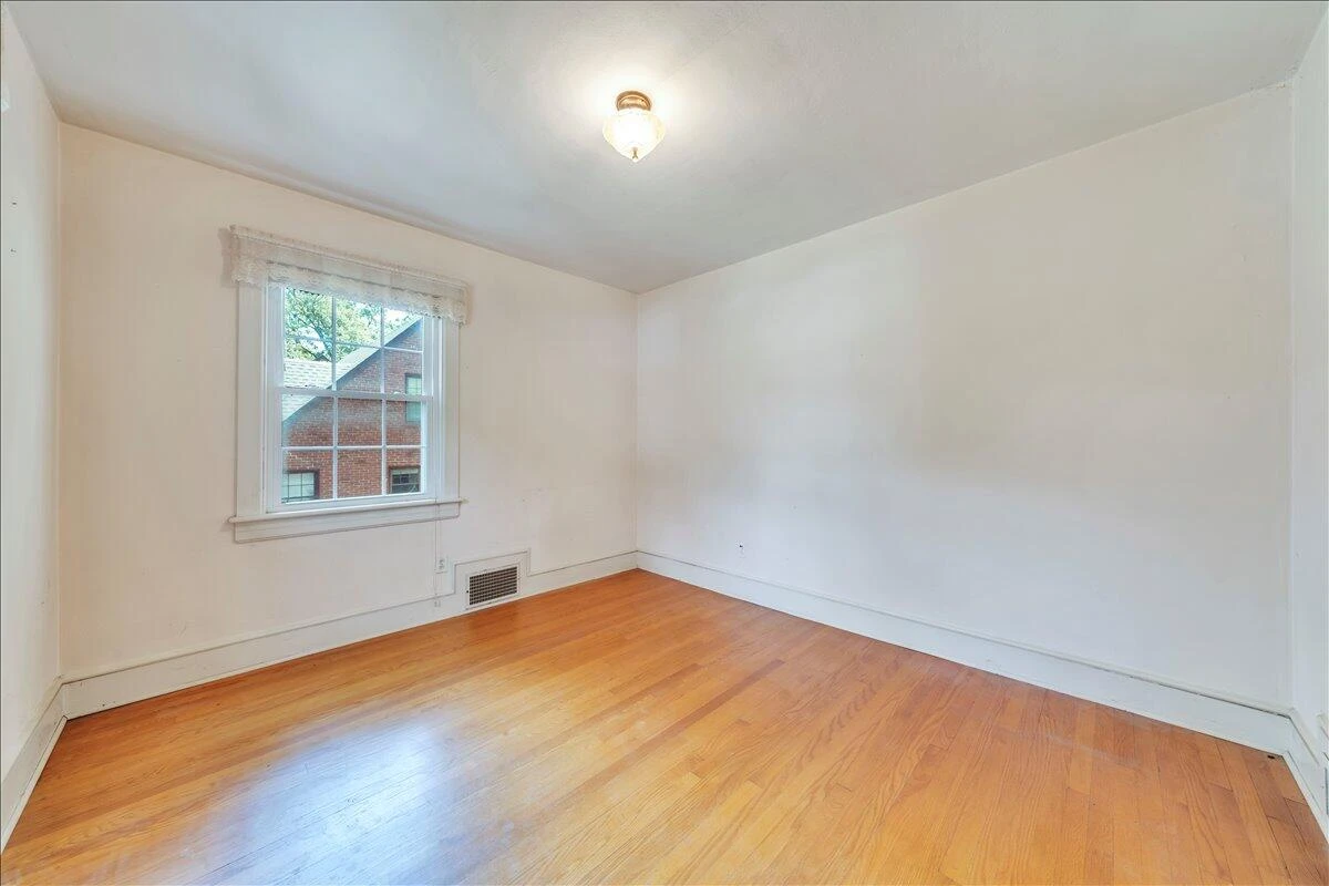 2418 Oregon AVE - Photo 56