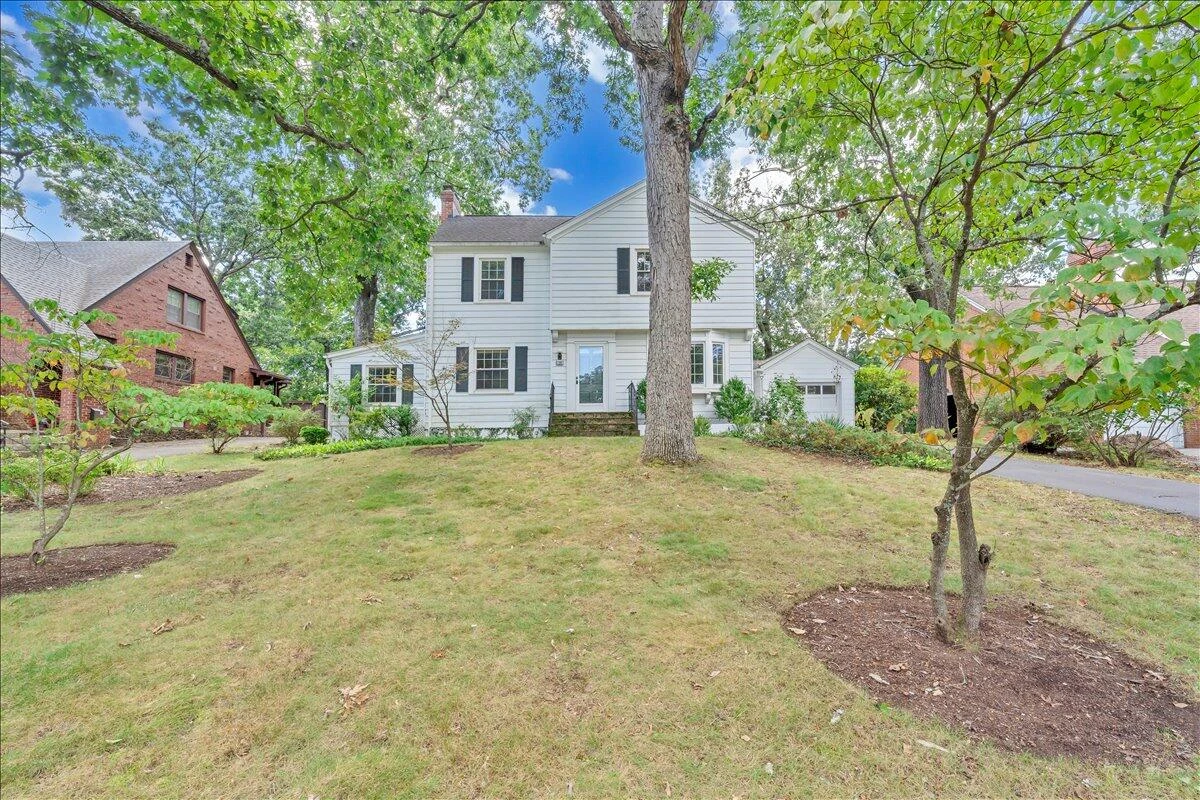 2418 Oregon AVE - Photo 6