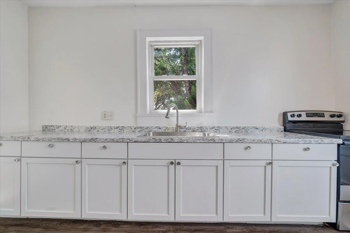 1241 Dale AVE - Photo 20