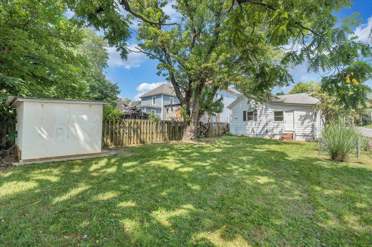 1241 Dale AVE - Photo 27