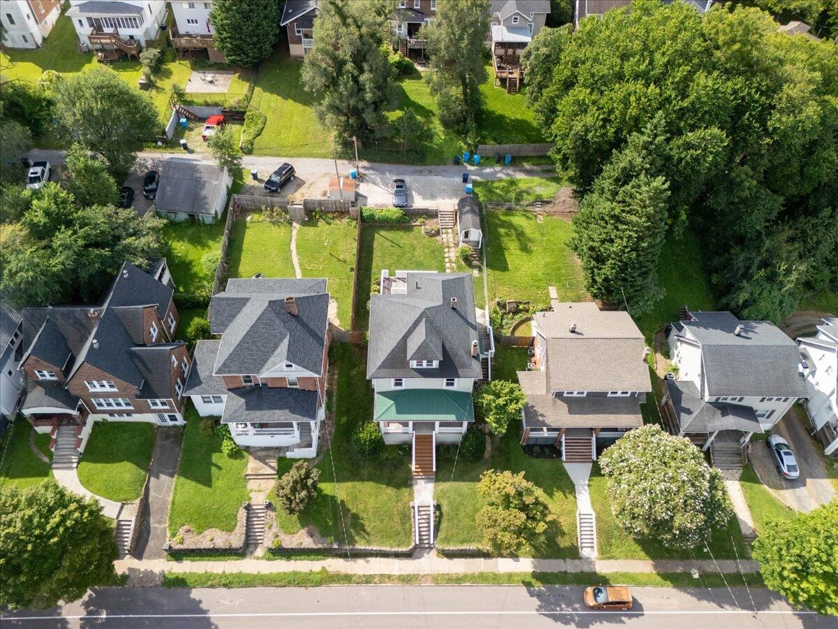 1714 Memorial AVE - Photo 33