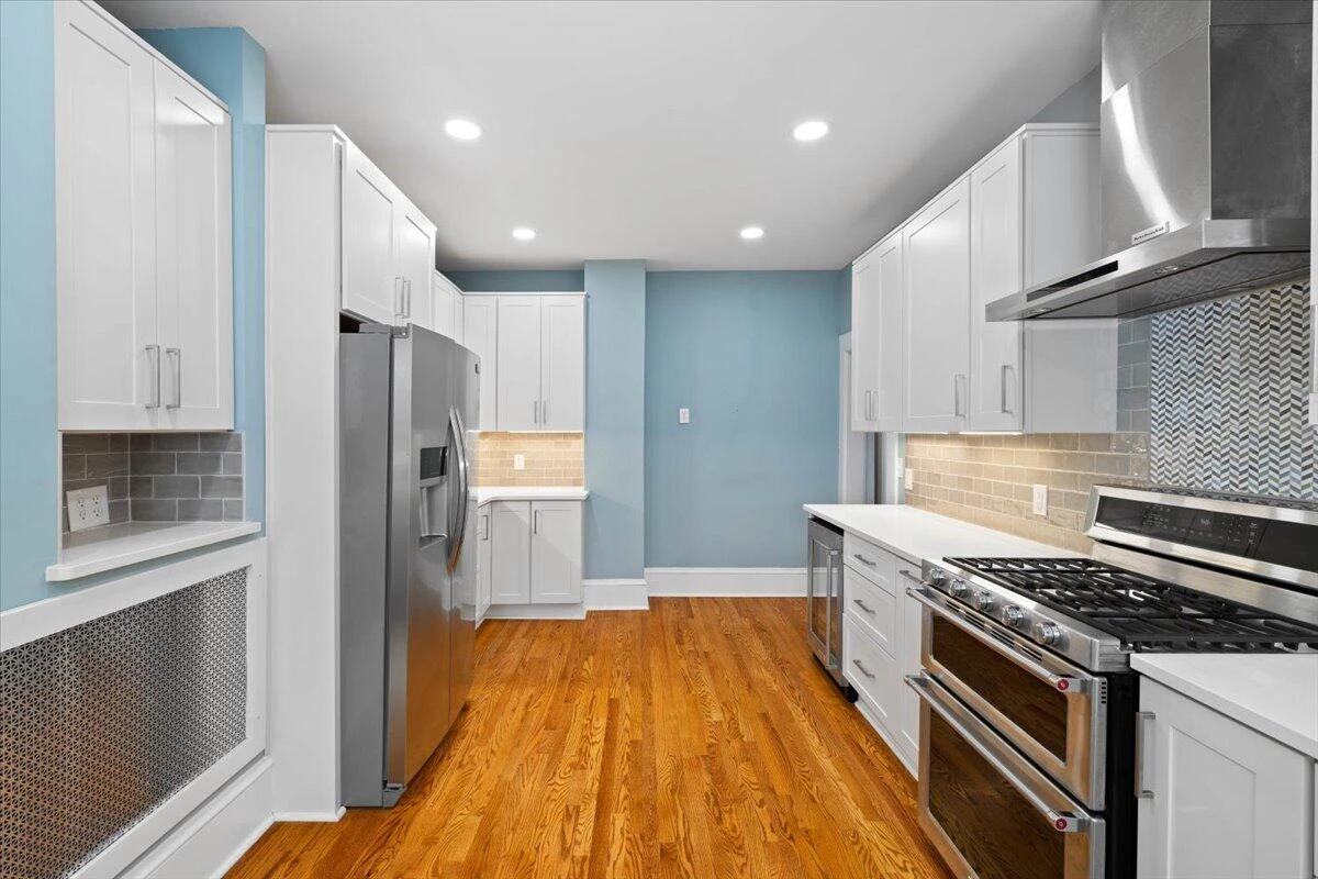 1714 Memorial AVE - Photo 11