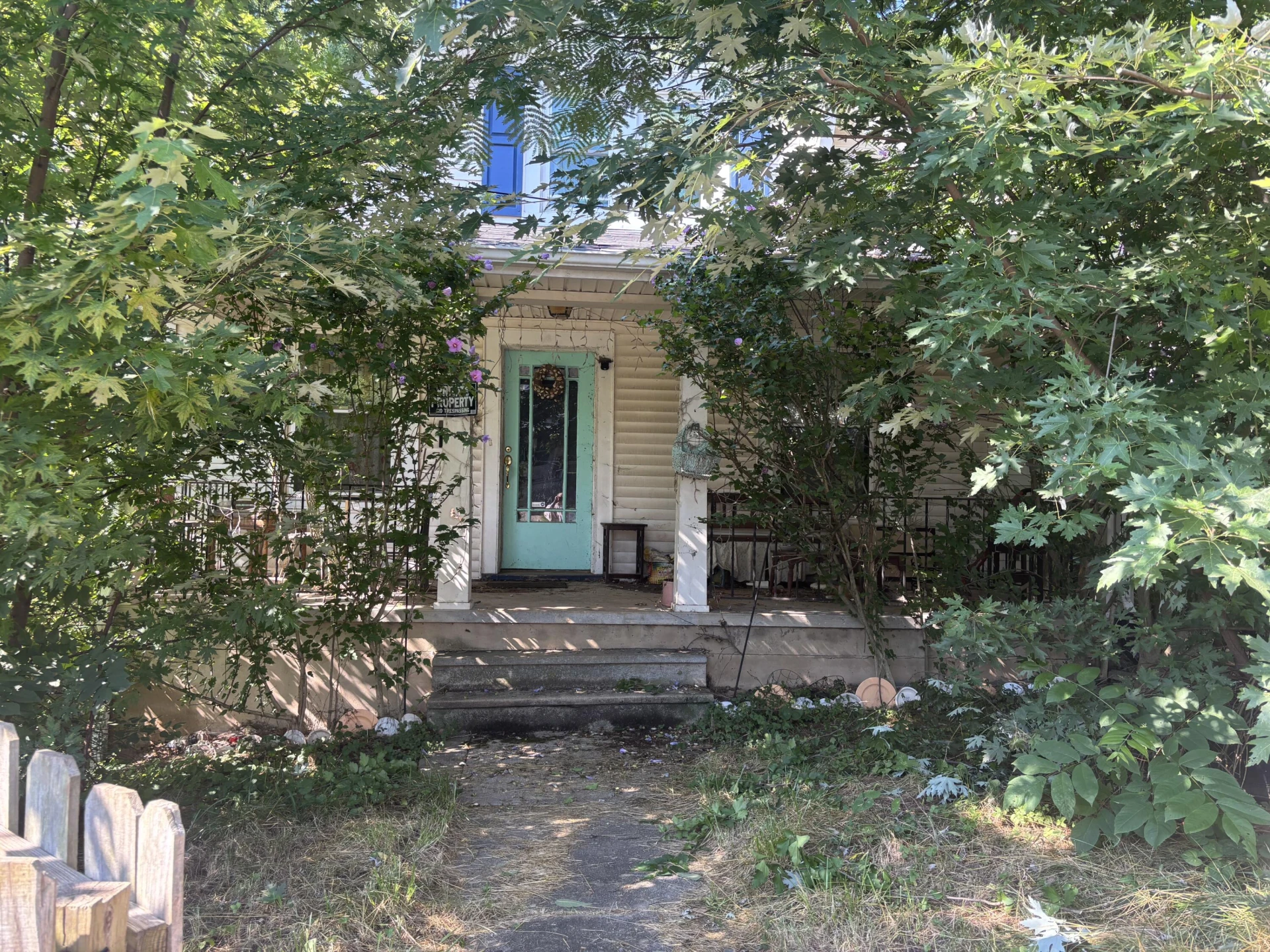 1021 Pechin AVE - Photo 2