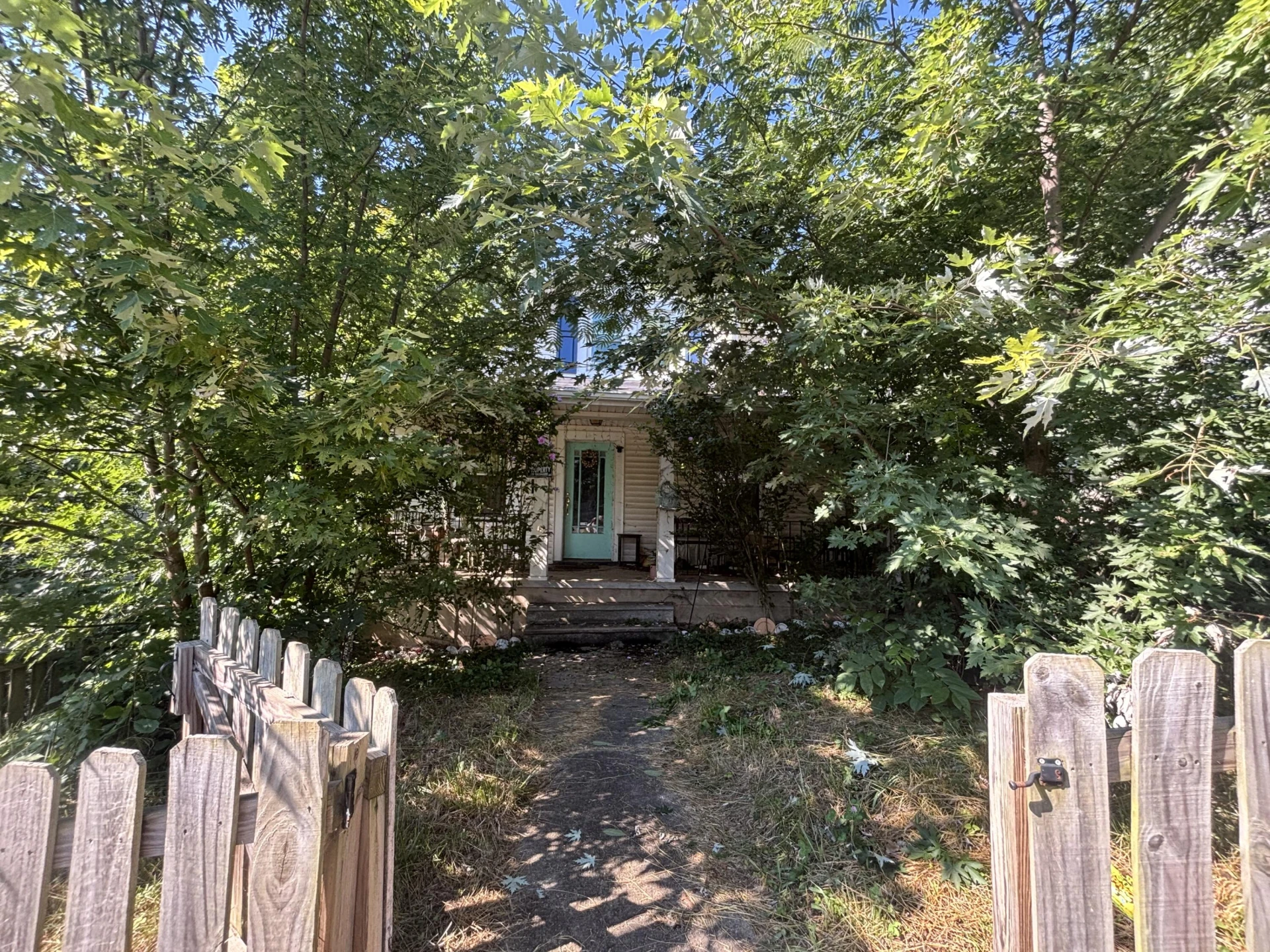 1021 Pechin AVE - Photo 9