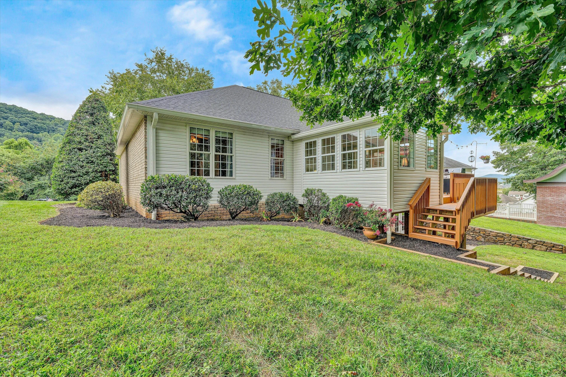 3816 Derby DR - Photo 57