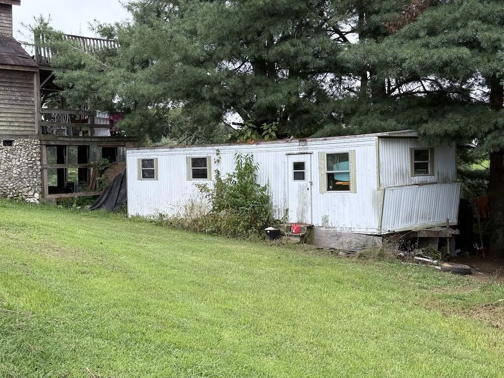 1225 Peppers Ferry RD - Photo 12