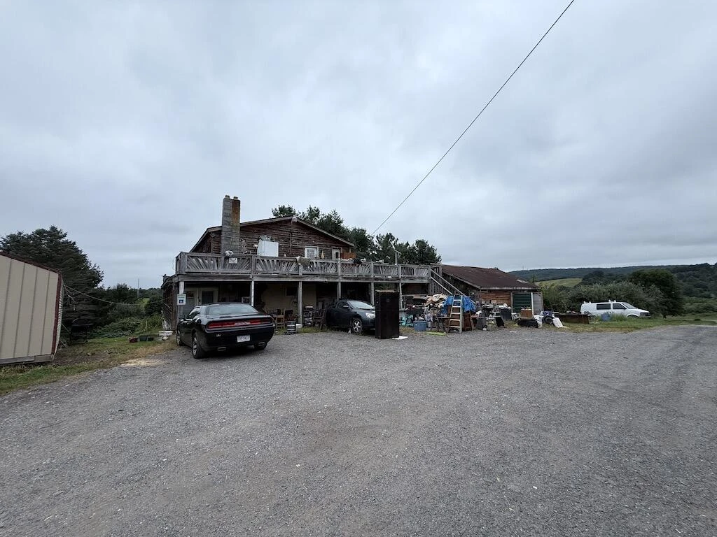 1225 Peppers Ferry RD - Photo 2