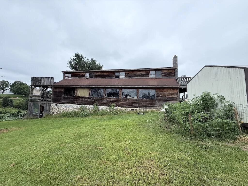 1225 Peppers Ferry RD - Photo 9