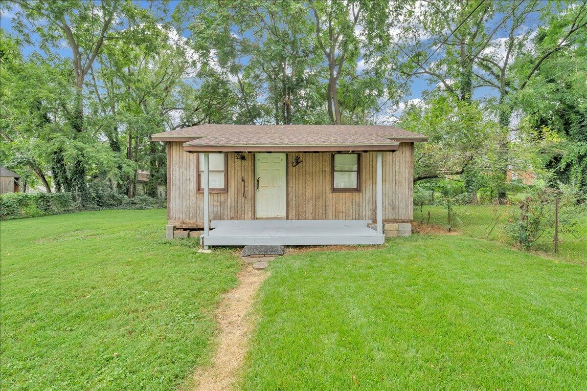 2613 Cornell DR - Photo 21