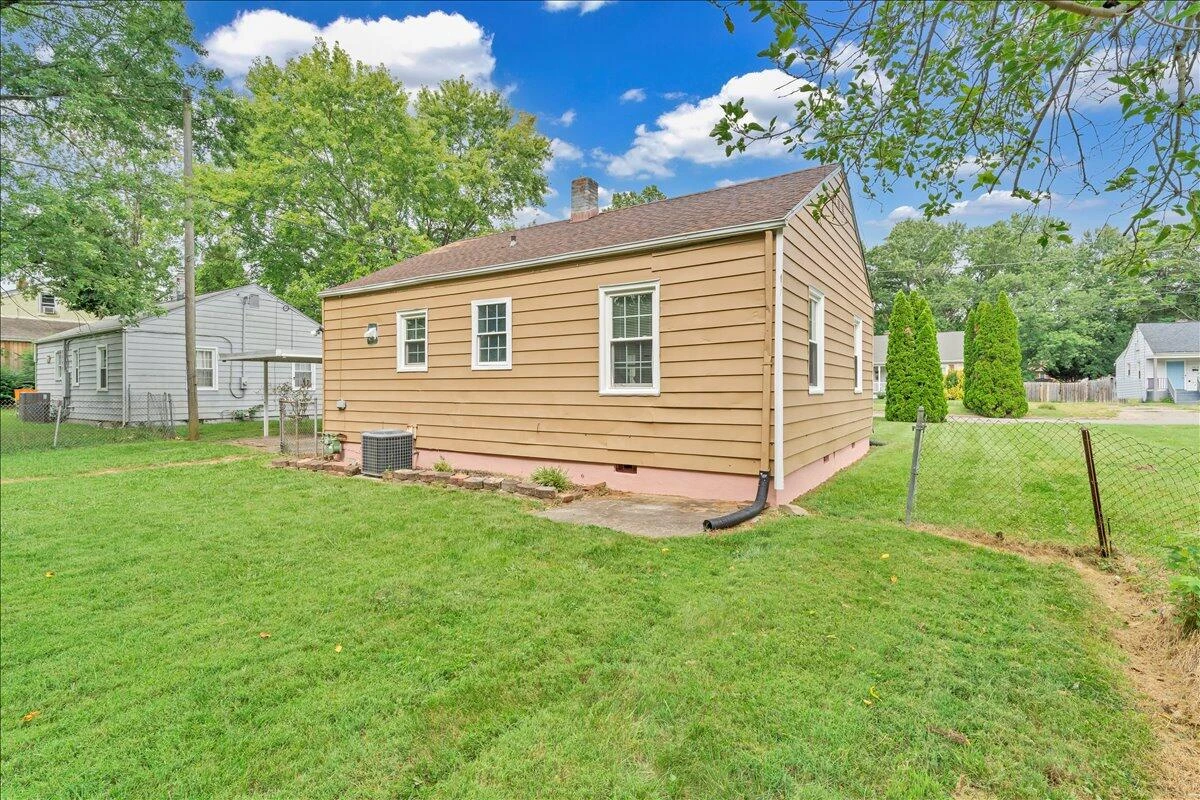 2613 Cornell DR - Photo 30