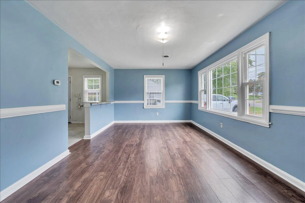 2613 Cornell DR - Photo 9