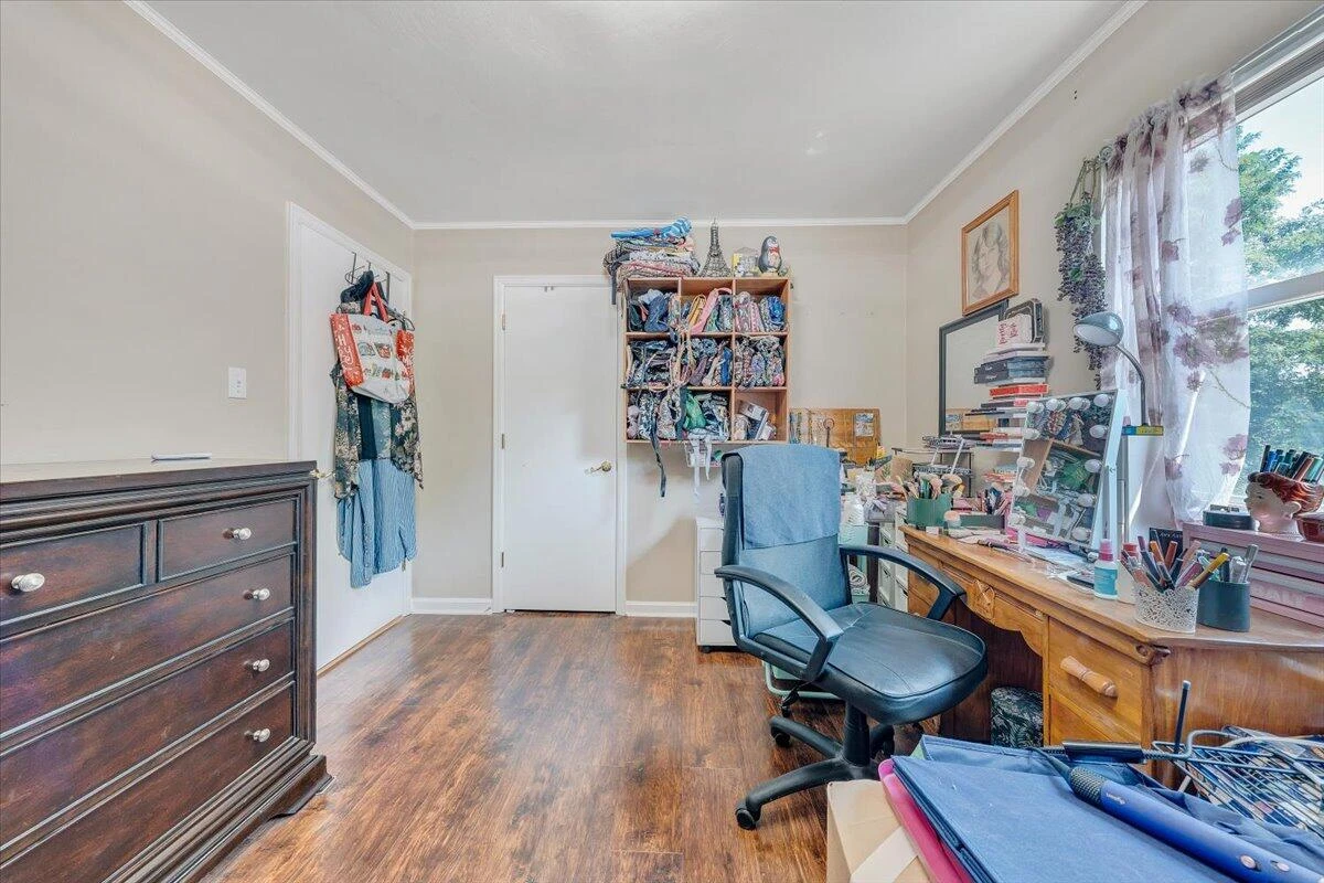947 Estates RD - Photo 10
