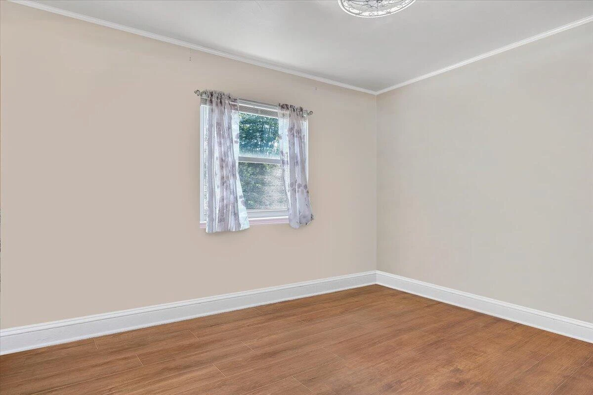 947 Estates RD - Photo 11