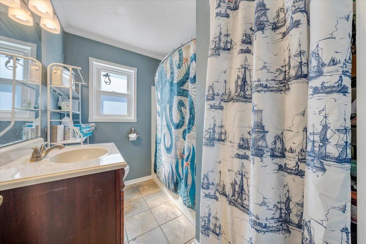 947 Estates RD - Photo 14