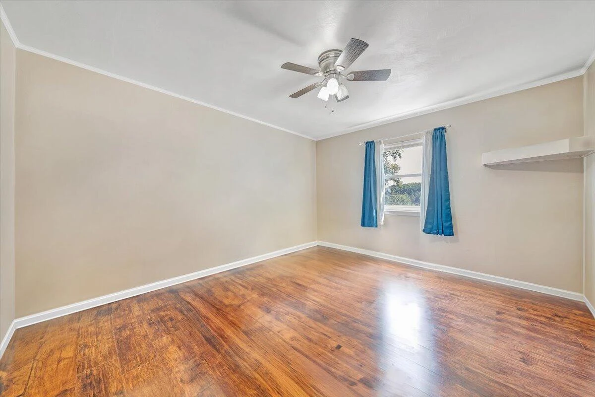 947 Estates RD - Photo 9
