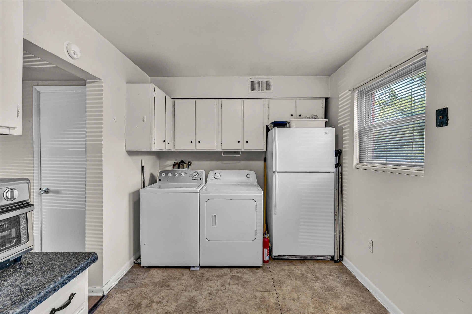 3122 Garden City BLVD - Photo 17