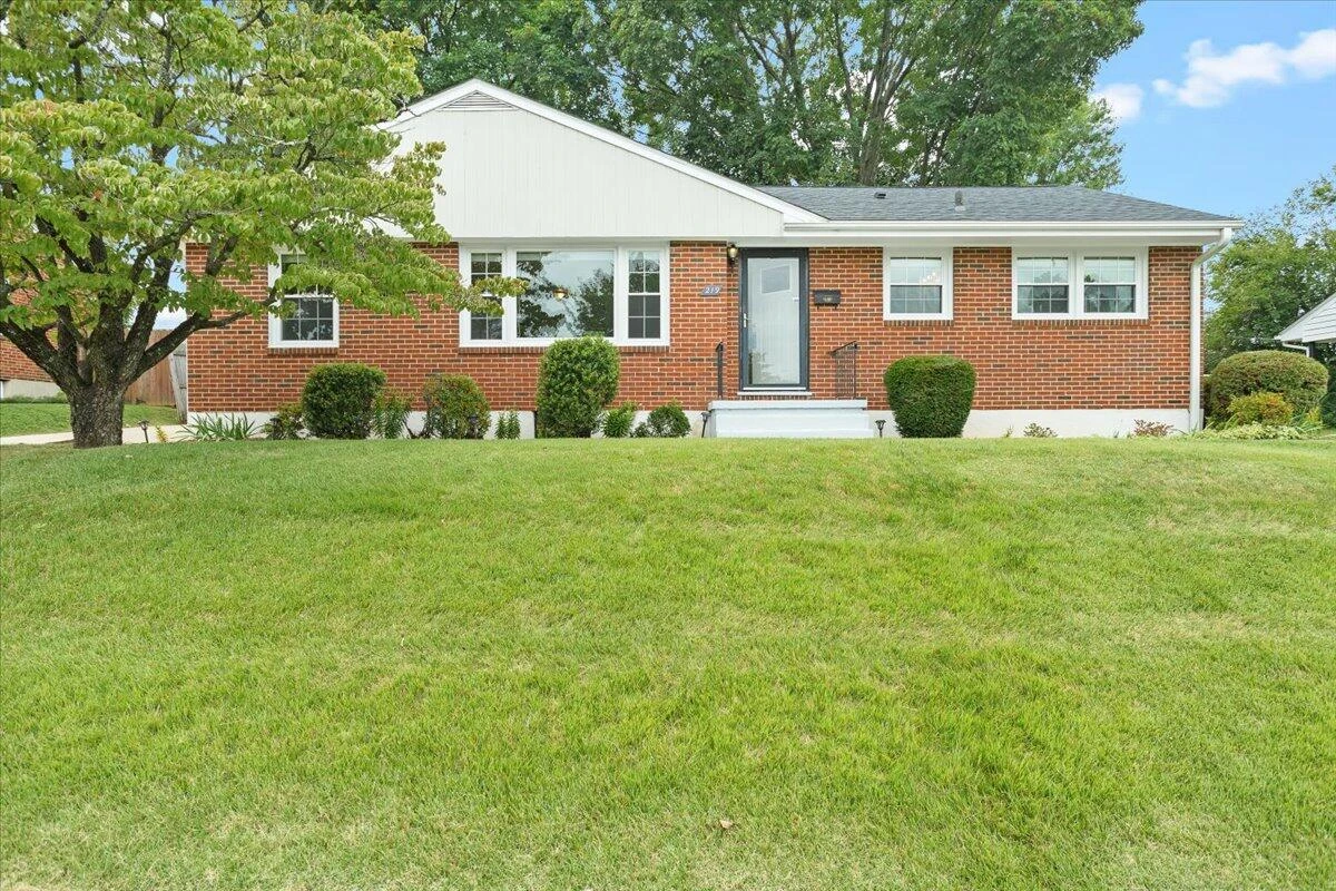 219 Crittendon AVE
