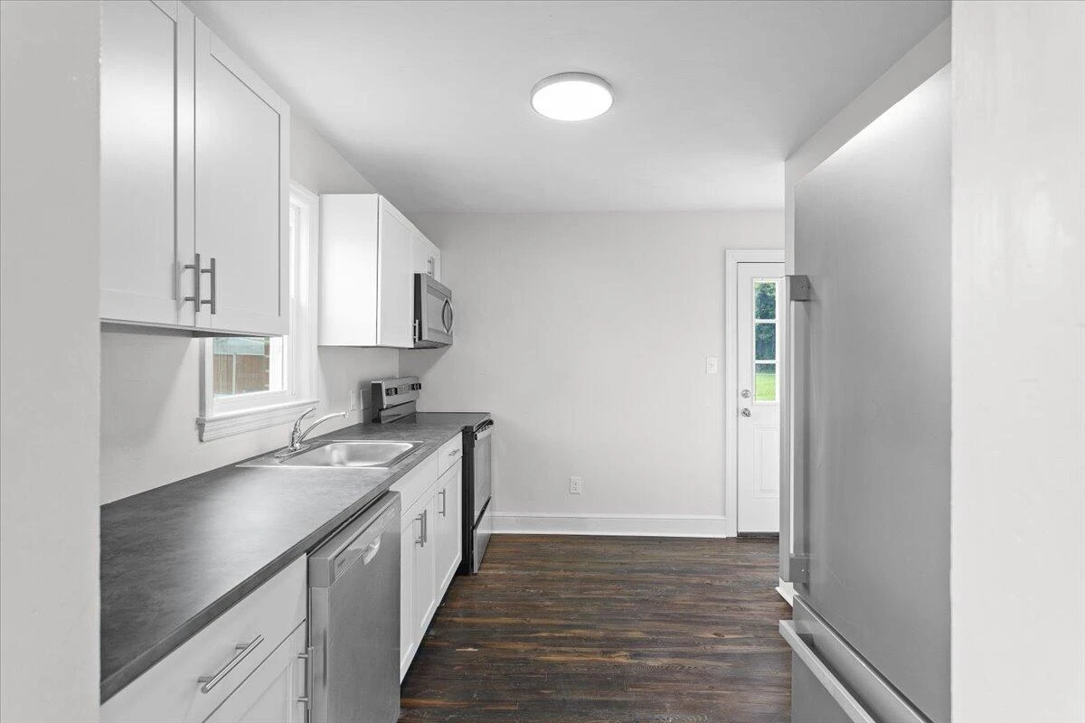 1513 Aspen ST - Photo 17