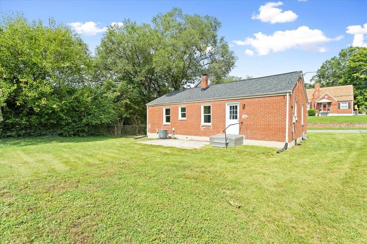 1513 Aspen ST - Photo 21