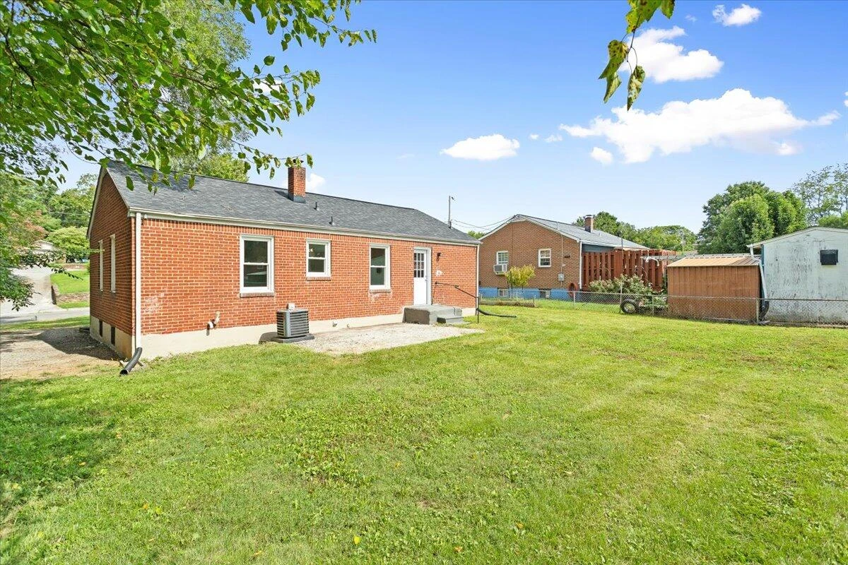1513 Aspen ST - Photo 22