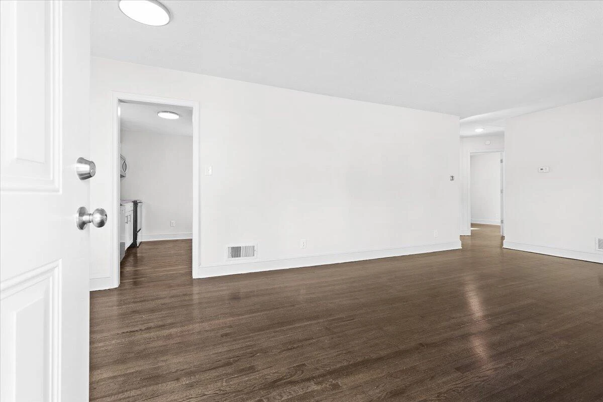 1513 Aspen ST - Photo 5