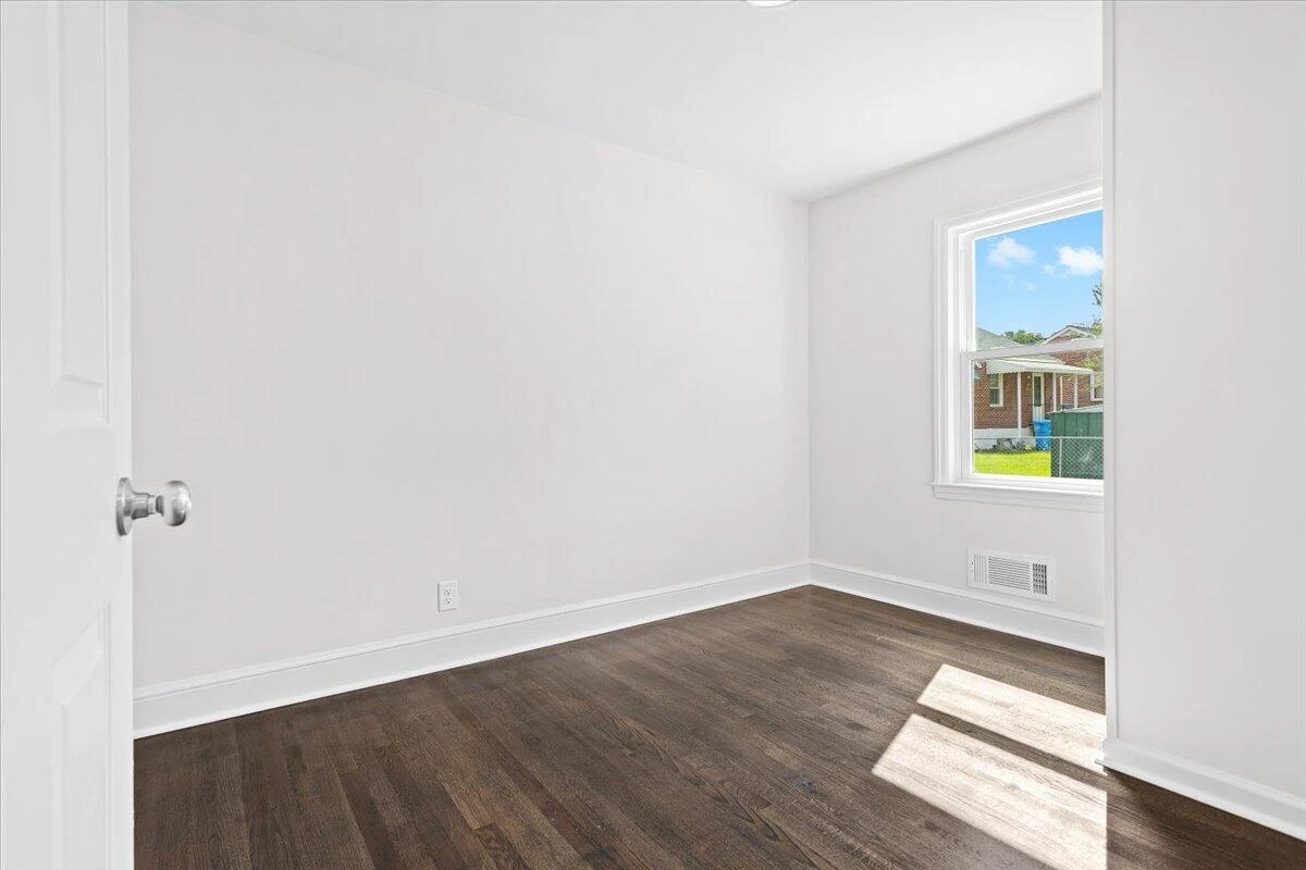 1513 Aspen ST - Photo 8