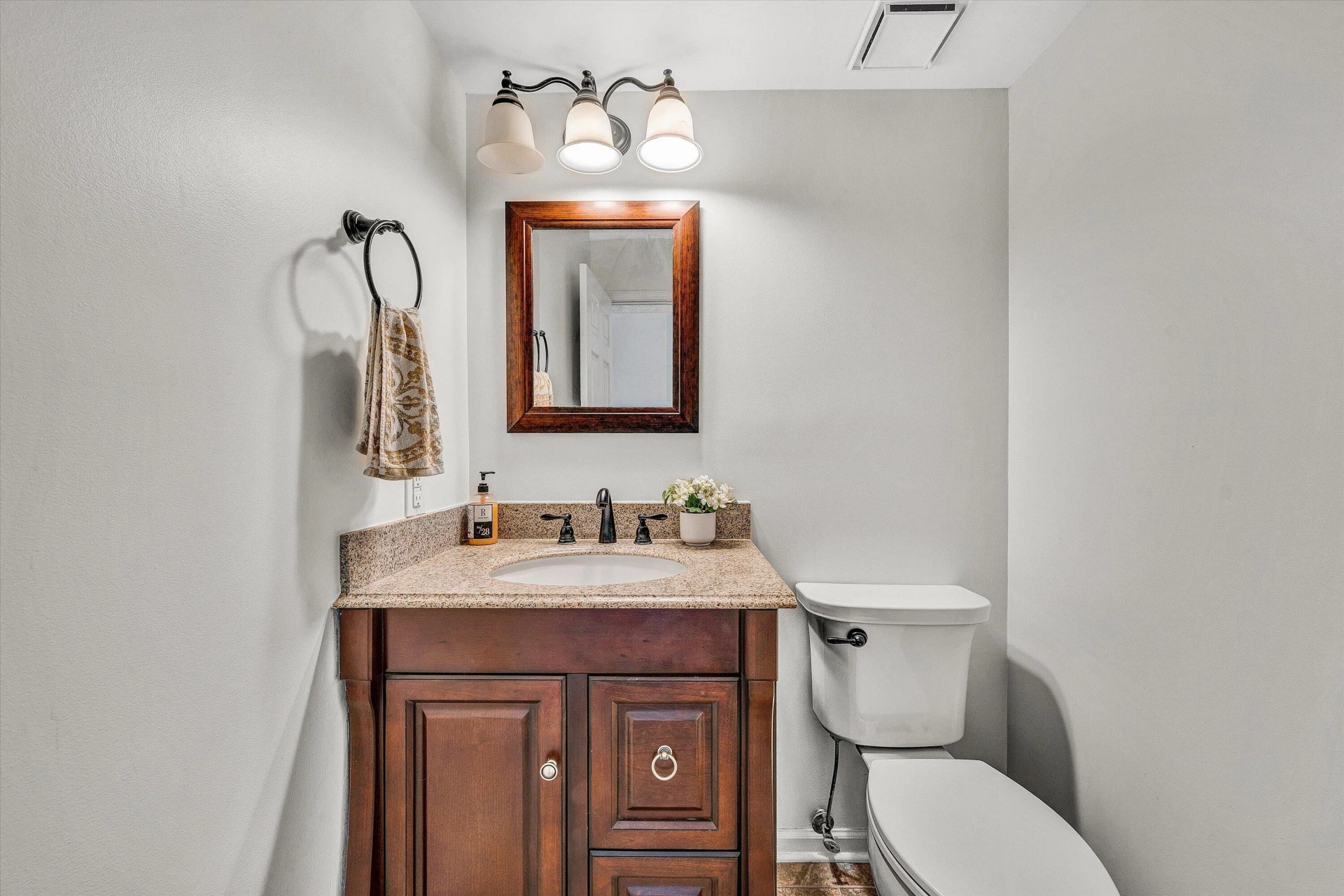 1015 Clearfield RD - Photo 14