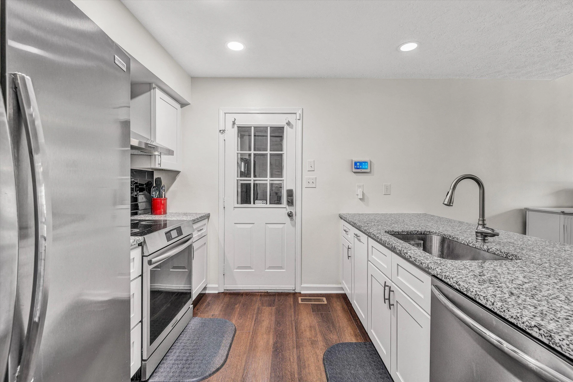 1015 Clearfield RD - Photo 17