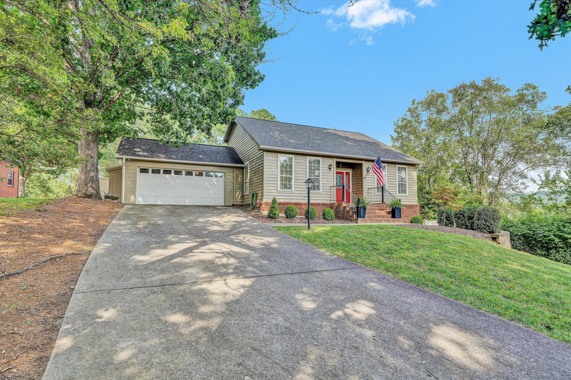 1015 Clearfield RD - Photo 5