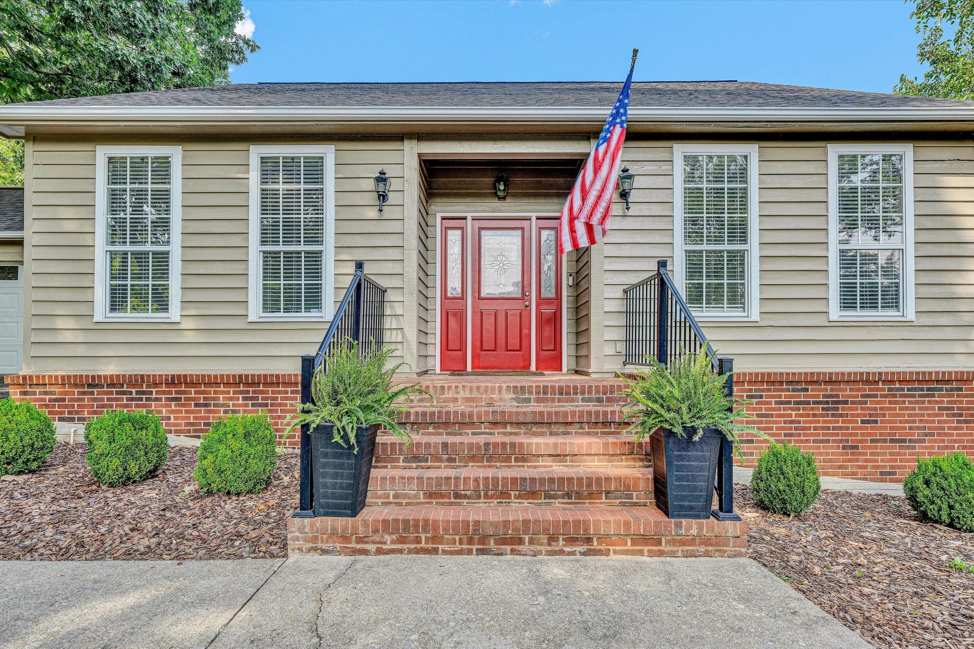 1015 Clearfield RD - Photo 7