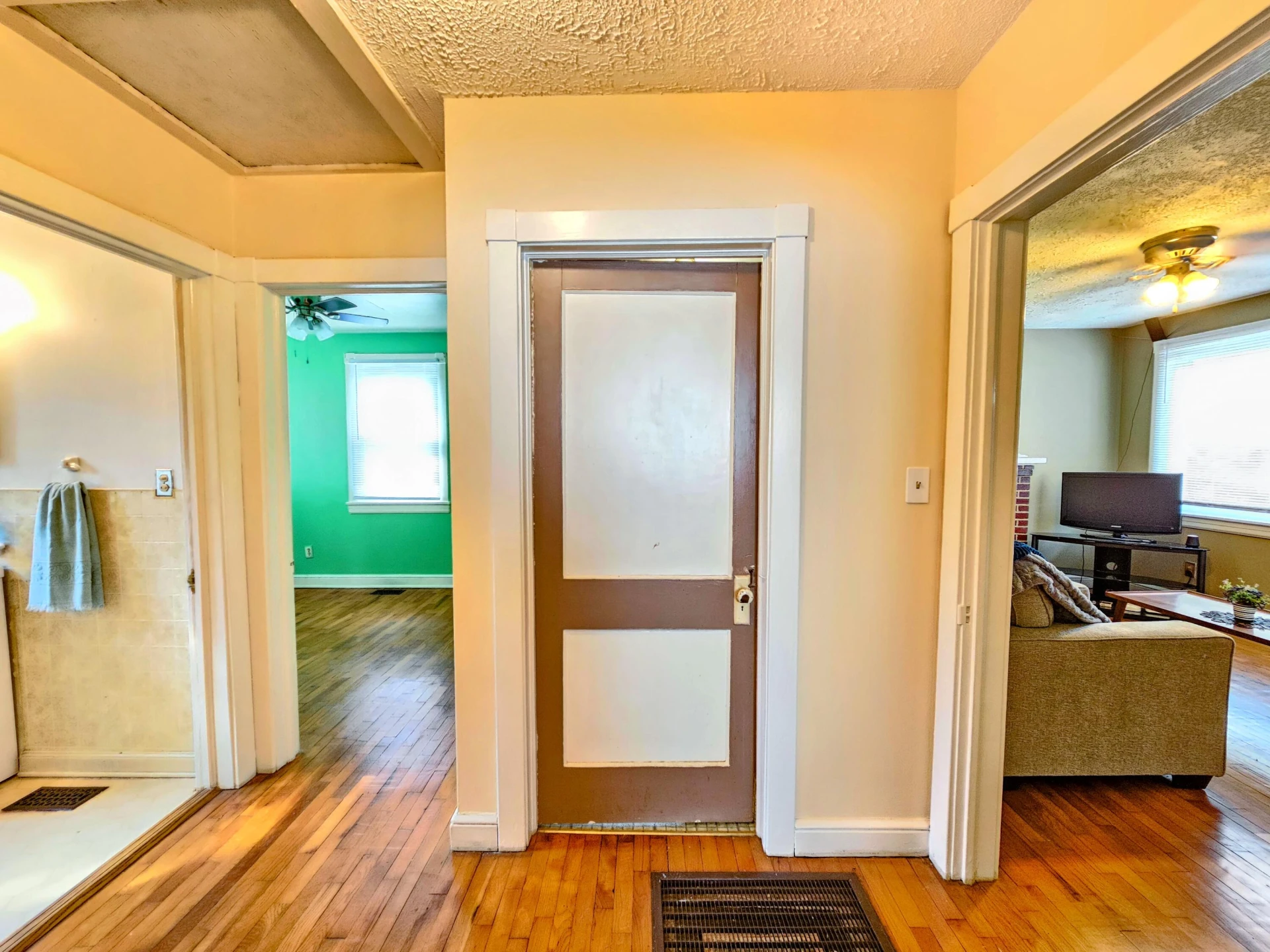 3122 Oliver RD - Photo 11