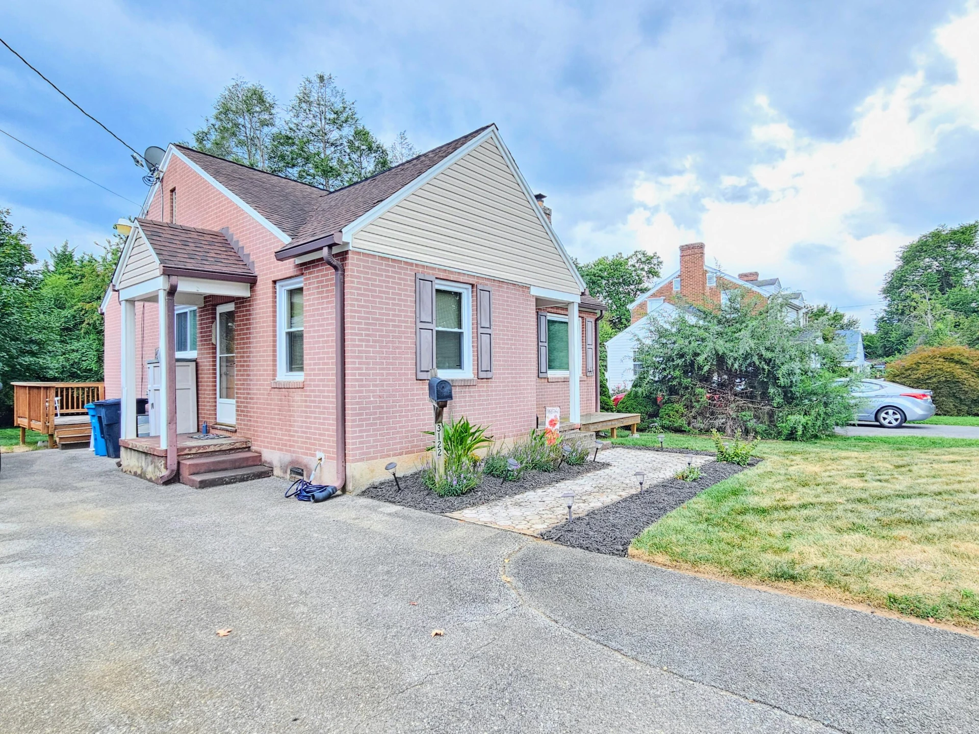 3122 Oliver RD - Photo 3