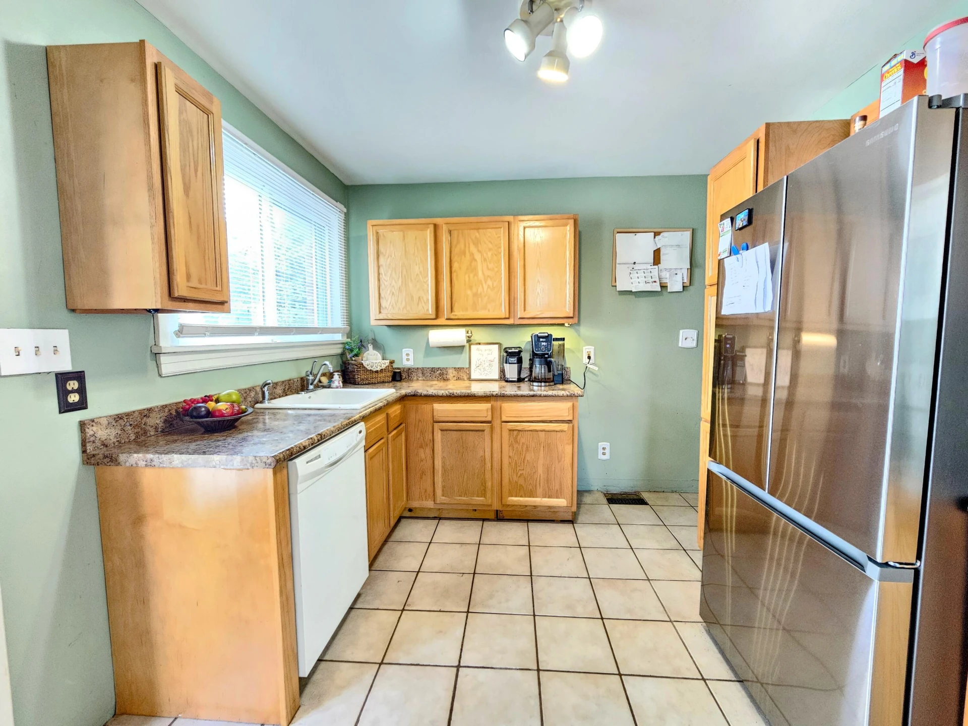 3122 Oliver RD - Photo 7