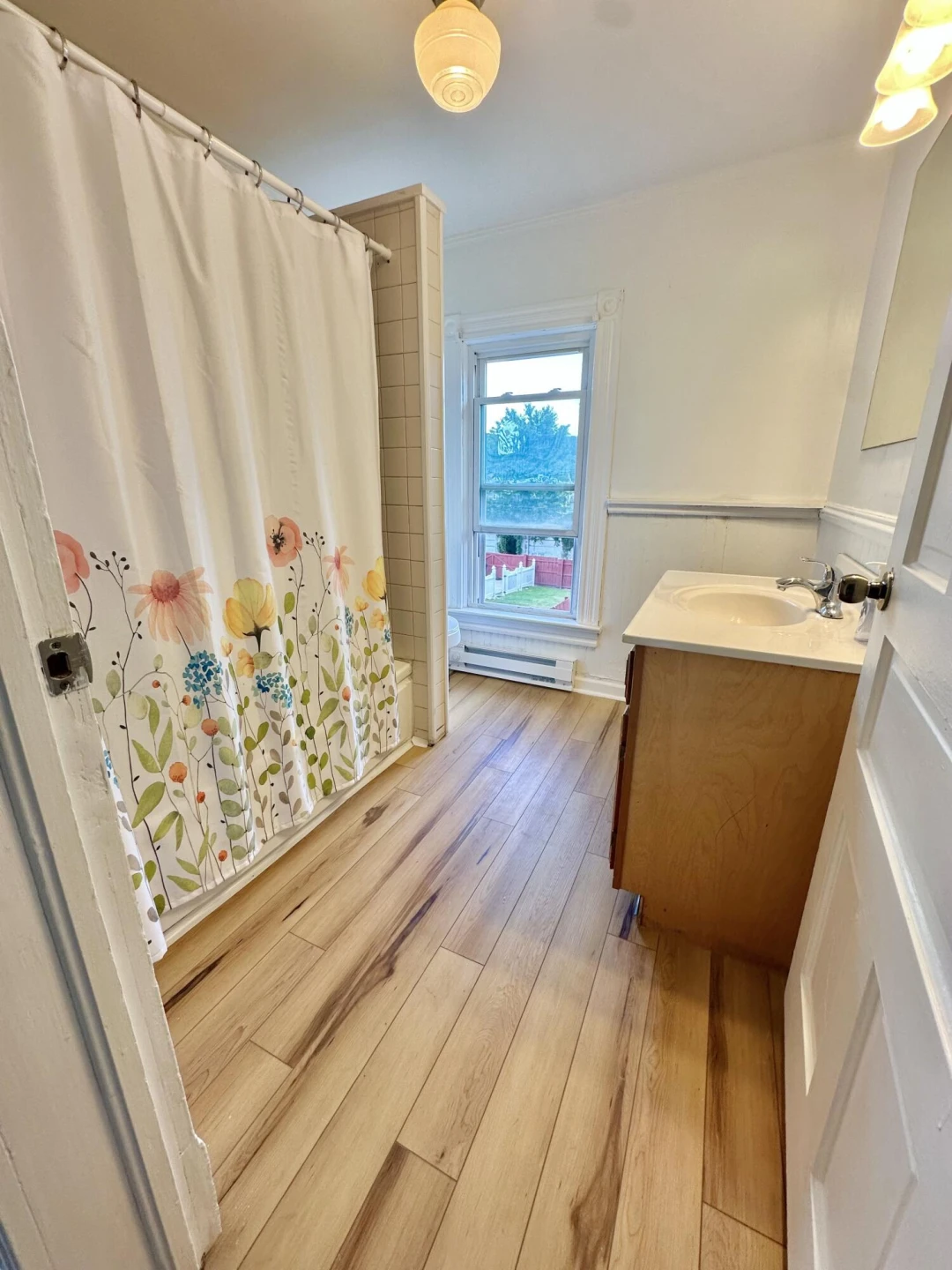 327 Hawthorne ST - Photo 22