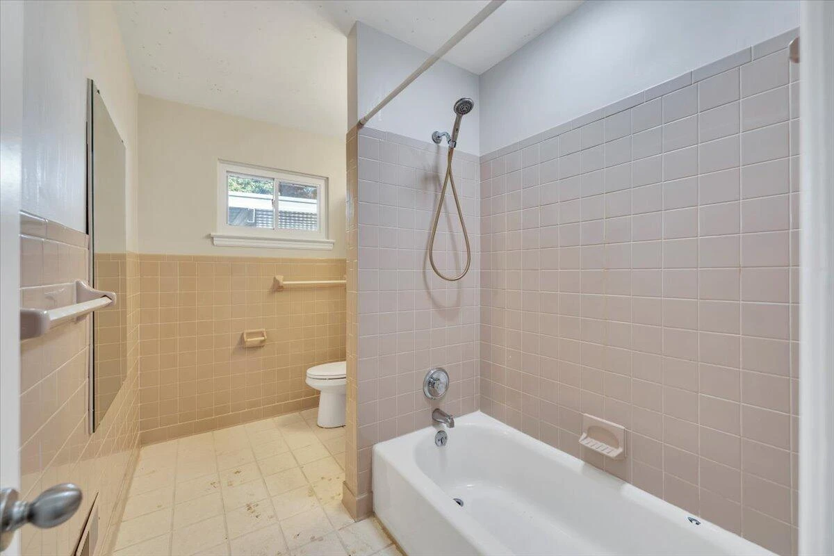 2413 Brambleton AVE - Photo 22