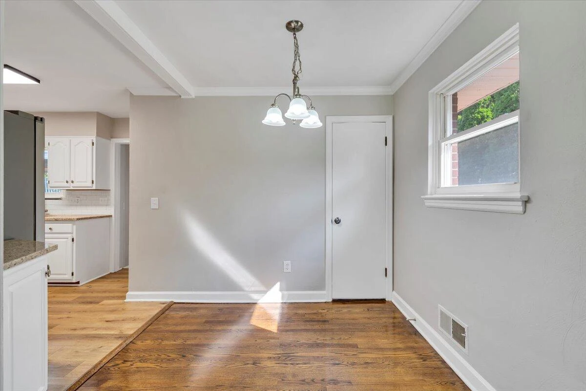 2413 Brambleton AVE - Photo 33