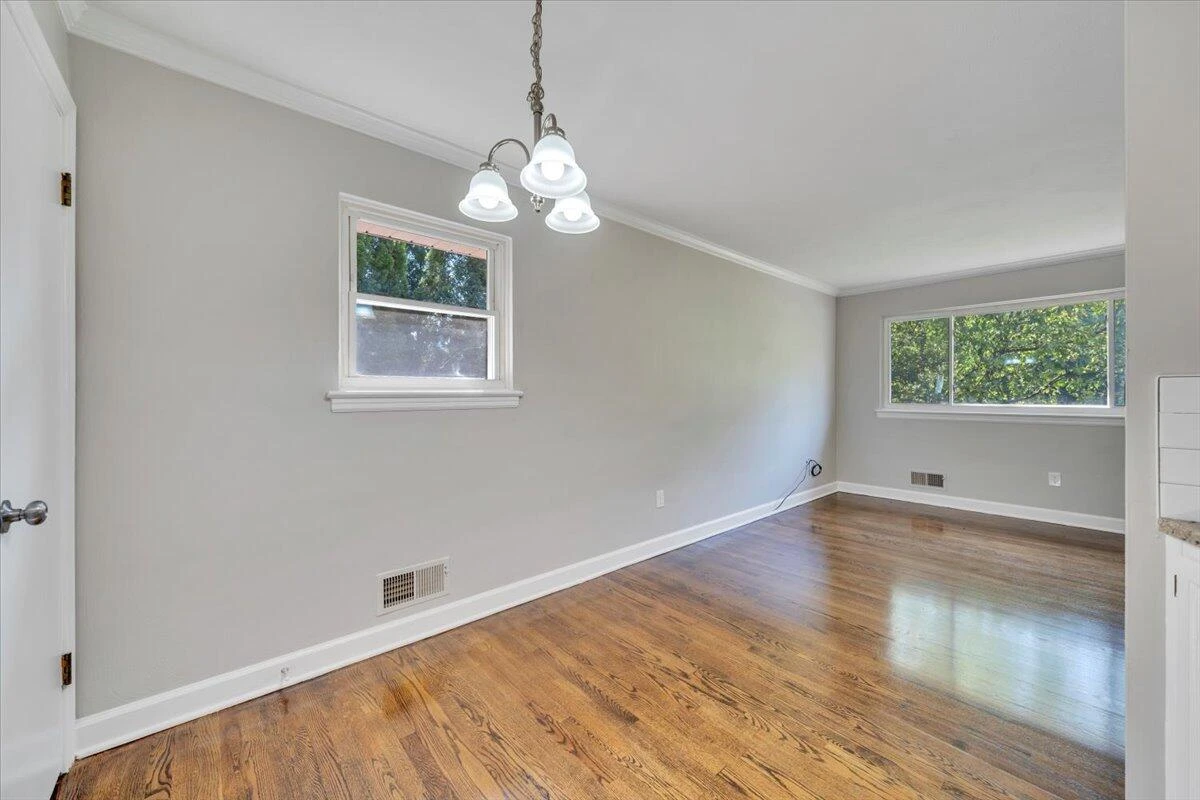 2413 Brambleton AVE - Photo 35