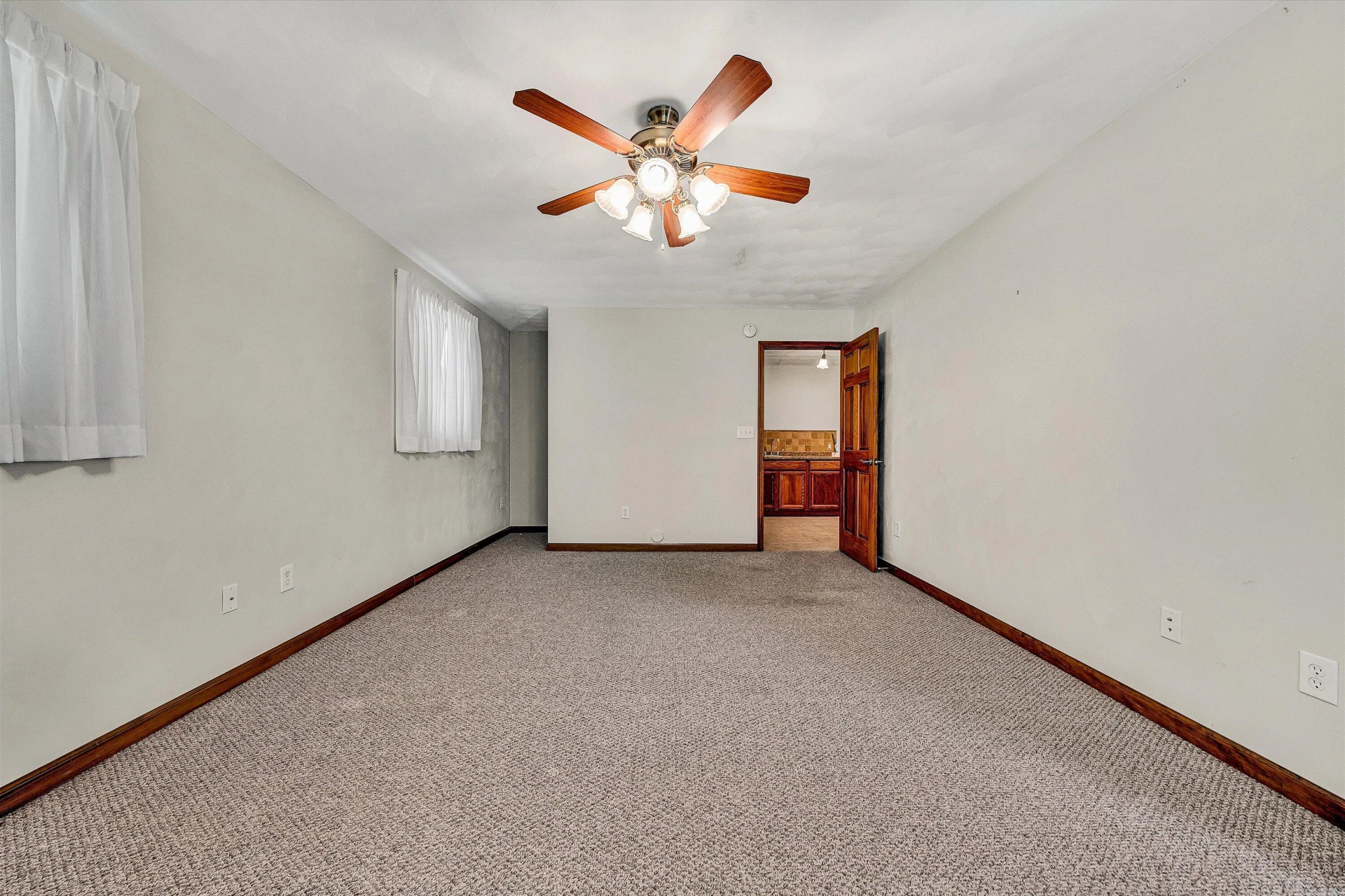 1318 KEAGY LN - Photo 29