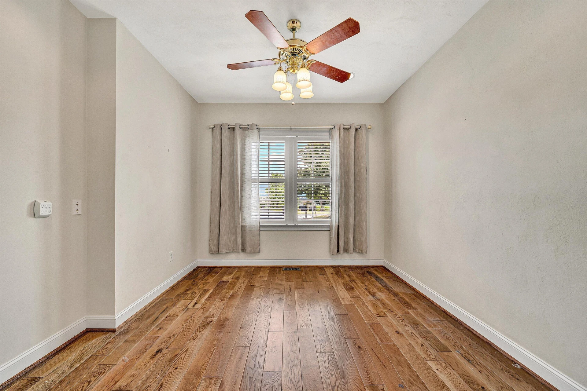 1318 KEAGY LN - Photo 8