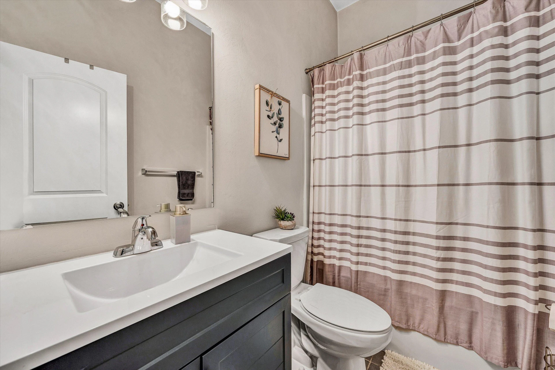 209 Edgemont DR - Photo 21