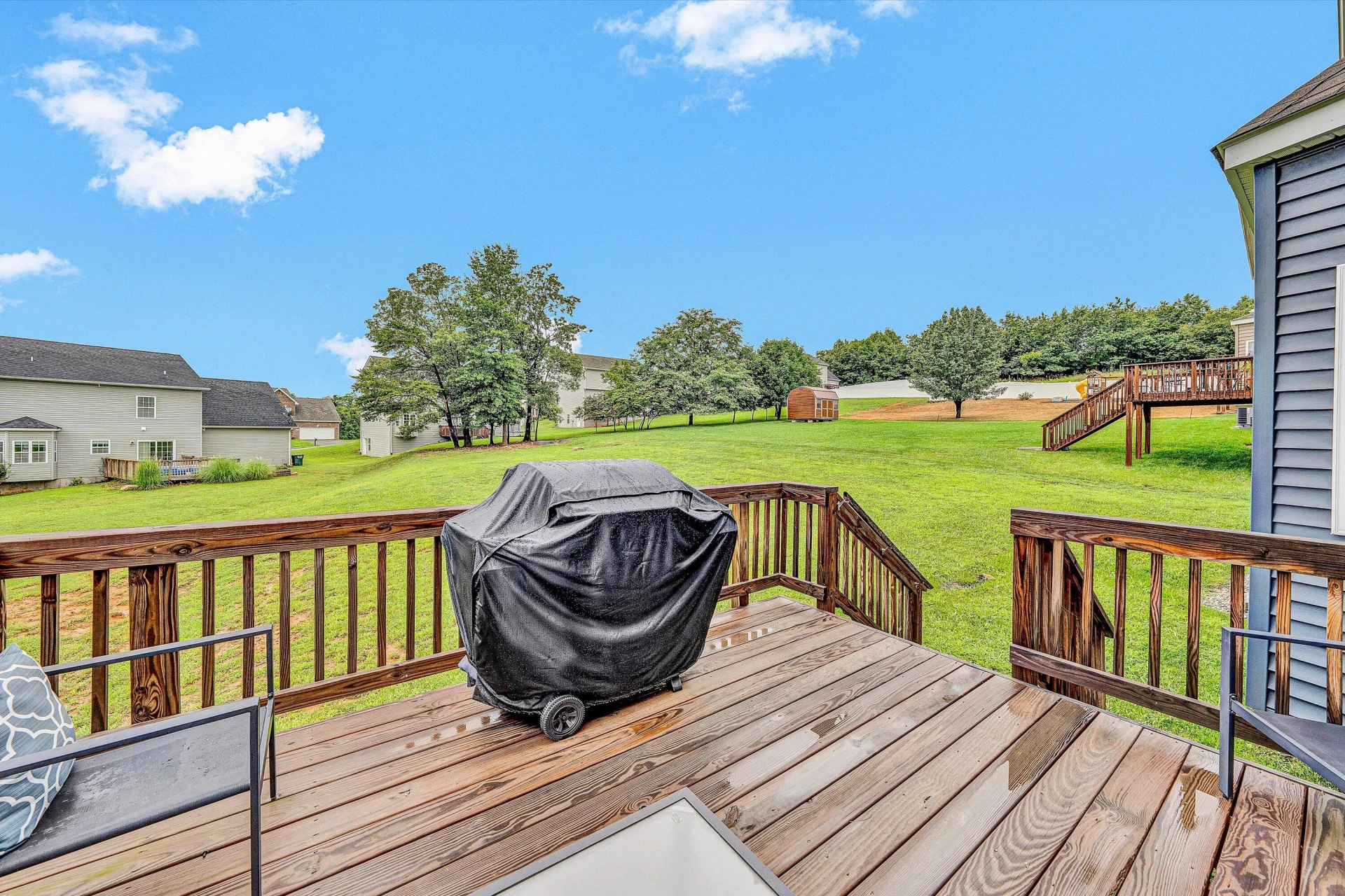 209 Edgemont DR - Photo 48