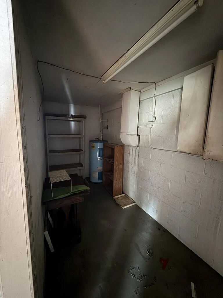 1200 Memorial BLVD - Photo 11