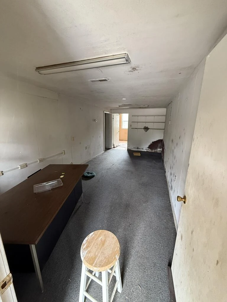 1200 Memorial BLVD - Photo 12