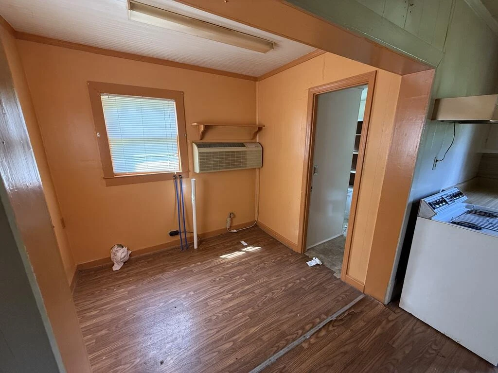 1200 Memorial BLVD - Photo 57