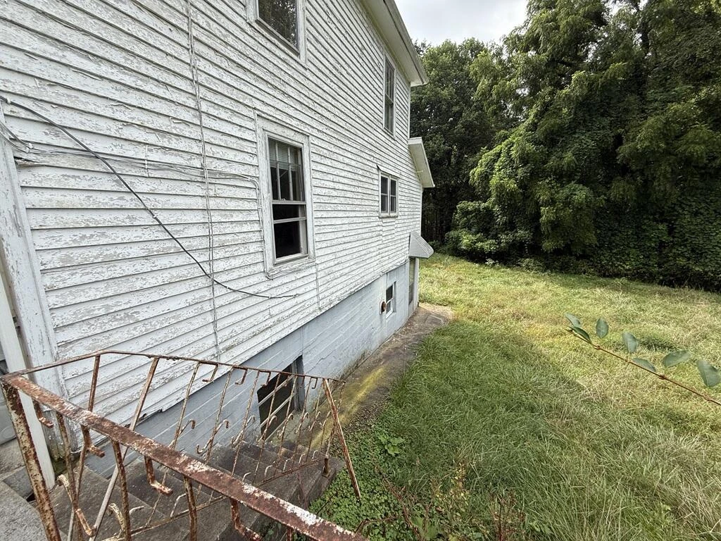 1200 Memorial BLVD - Photo 65