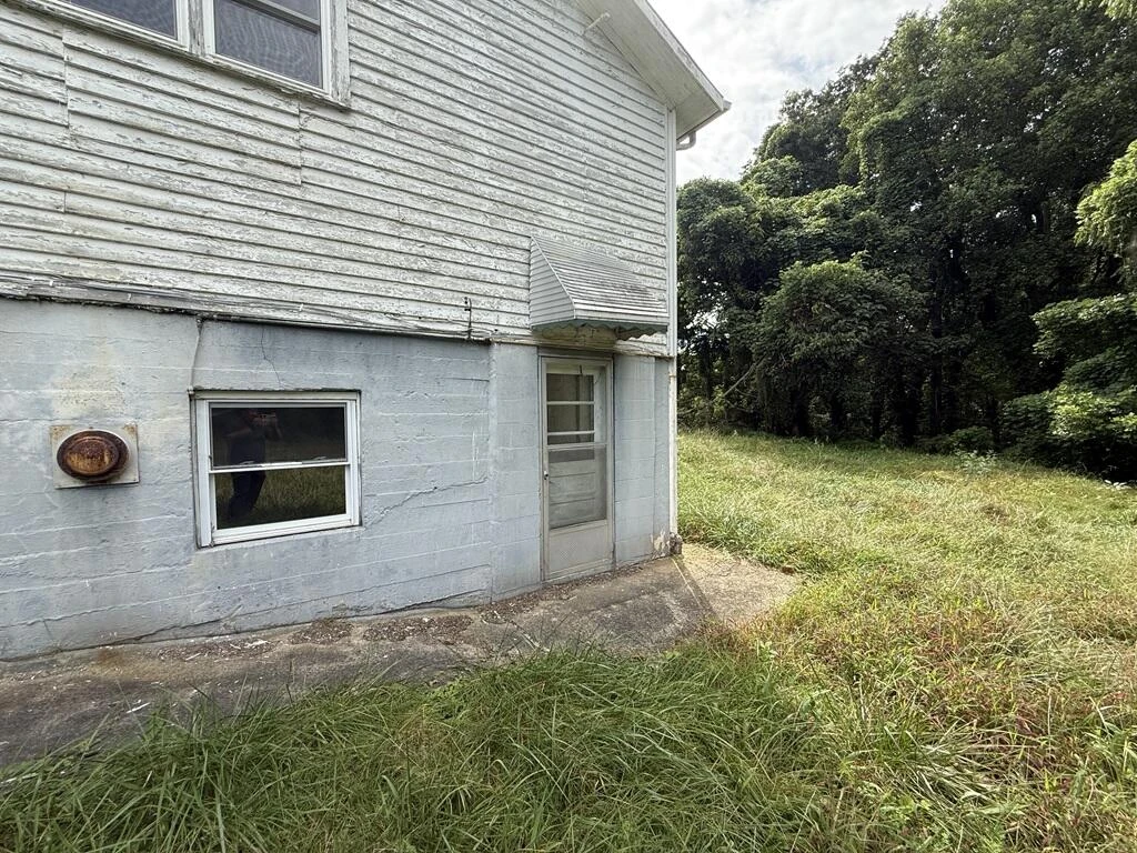 1200 Memorial BLVD - Photo 66