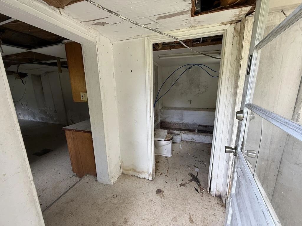 1200 Memorial BLVD - Photo 67
