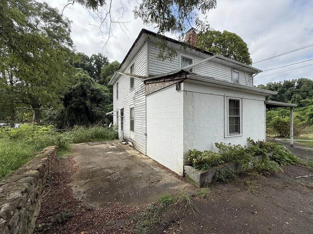 1200 Memorial BLVD - Photo 81